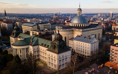 Budynek Kurii Metropolitalnej w Katowicach oraz katedry Chrystusa Króla