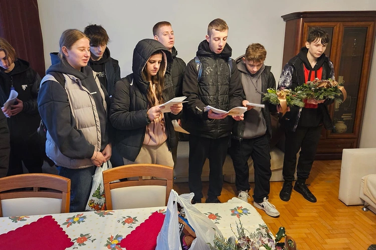 Akcja "Paczka dla seniora"