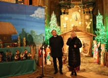 Ekspozycję otworzyli Ilona Jaroszek i Zbigniew Skuza.