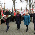 Uroczystość przy krzyżu internowanych