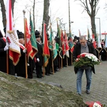 Uroczystość przy krzyżu internowanych