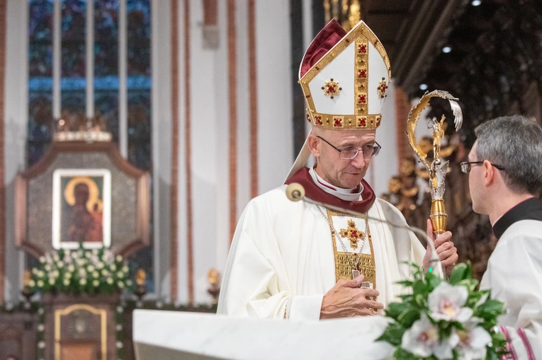 Ingres abp. Adriana Galbasa SAC, cz. II