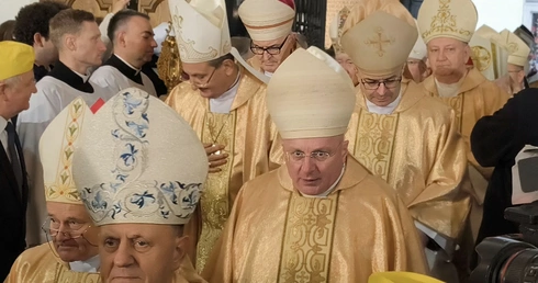 Bp Piotr Jarecki do nowego metropolity: Witaj w domu