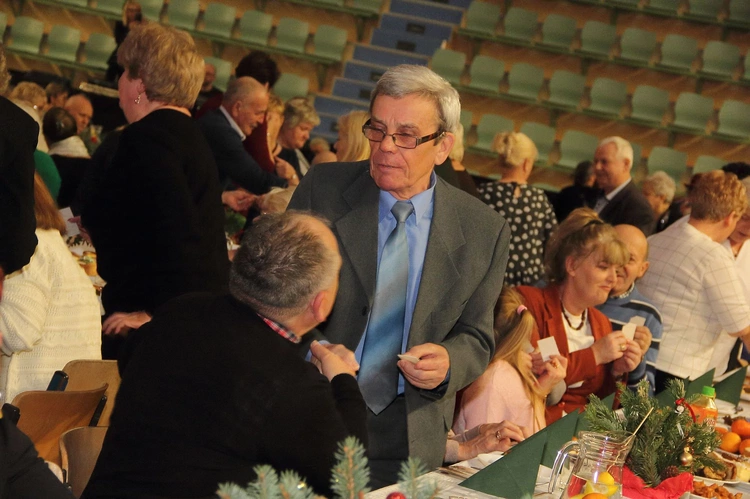 Wigilia seniorów w Jezierzycach cz. 2