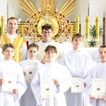 Dębica. Błogosławieństwo nowych lektorów dekanatu Dębica-Wschód