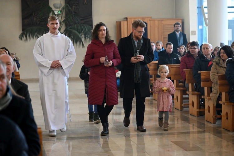 Rodzinna Msza św. na zakończenie Remontu Małżeńskiego
