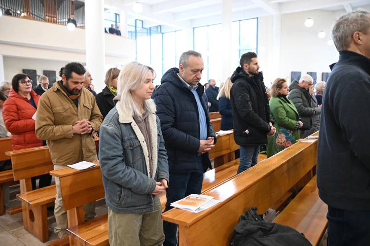 Rodzinna Msza św. na zakończenie Remontu Małżeńskiego