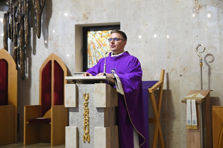 Rodzinna Msza św. na zakończenie Remontu Małżeńskiego