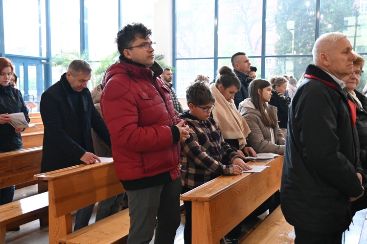 Rodzinna Msza św. na zakończenie Remontu Małżeńskiego