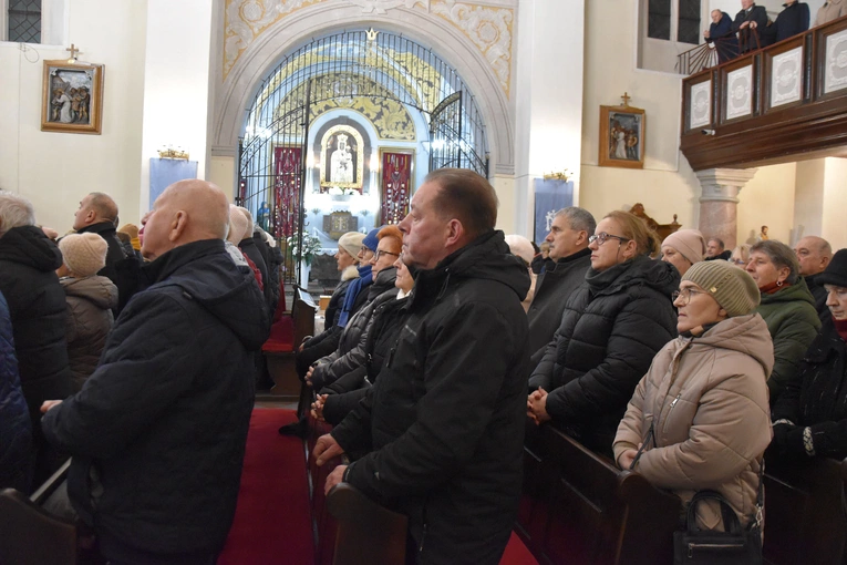 Przez osiem dni wierni Przasnysza i okolic gromadzili się przy cudownym obrazie Matki Bożej Przasnyskiej.