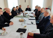 Co mówią członkowie komisji synodalnych po pierwszym etapie prac?