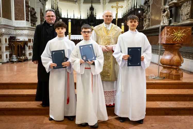 Tarnów. Błogosławieństwo nowych lektorów dekanatu Tarnów-Południe