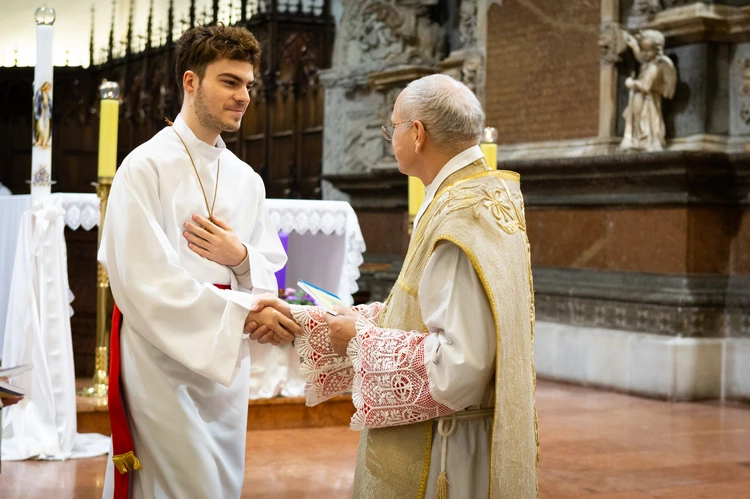Tarnów. Błogosławieństwo nowych lektorów dekanatu Tarnów-Południe