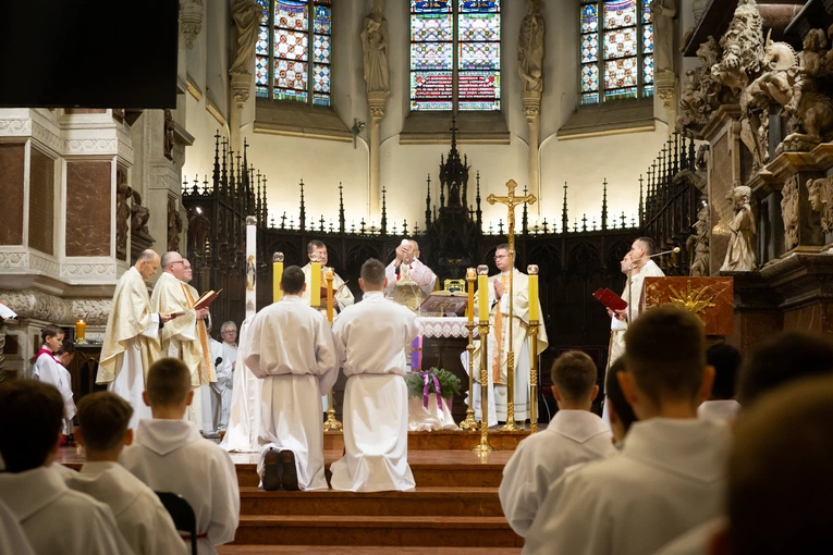 Tarnów. Błogosławieństwo nowych lektorów dekanatu Tarnów-Południe