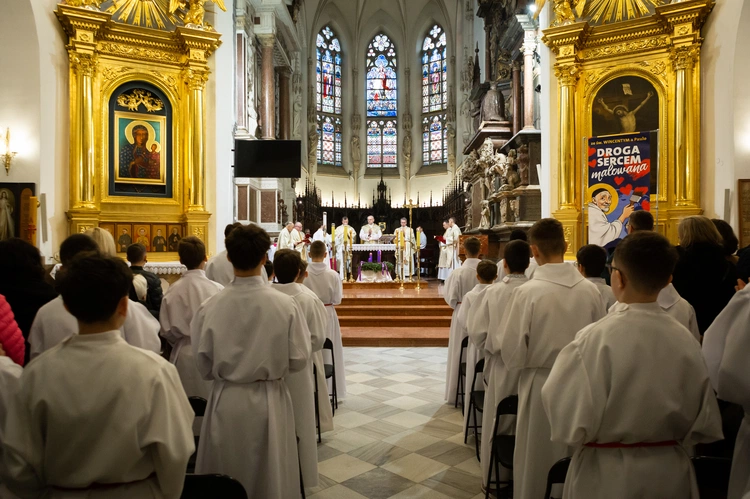 Tarnów. Błogosławieństwo nowych lektorów dekanatu Tarnów-Południe