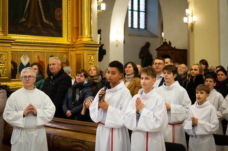Tarnów. Błogosławieństwo nowych lektorów dekanatu Tarnów-Południe