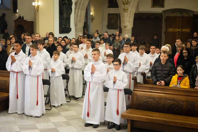 Tarnów. Błogosławieństwo nowych lektorów dekanatu Tarnów-Południe
