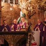 Eucharystia w 54. rocznicę wydarzeń grudniowych