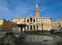 Kwitnący śnieg w bazylice Santa Maria Maggiore