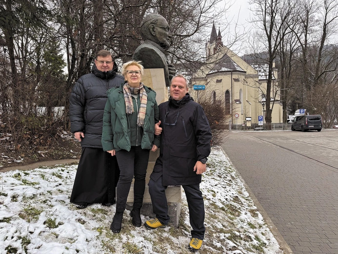 Sprawiedliwi ze Szczawnicy. Ksiądz, zakonnica i mieszkańcy uzdrowiska, którzy ratowali Żydów