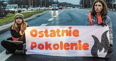 Ostatnie Pokolenie wychodzi na ulice. Zbuntowana młodzież czy międzynarodówka ekoaktywistów?