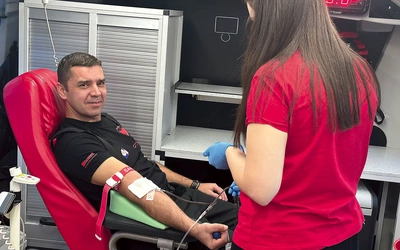 40 osób oddało łącznie 18 litrów życiodajnego płynu.