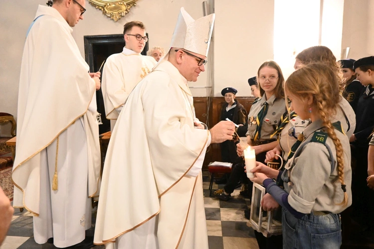 Przekazanie Betlejemskiego Światła Pokoju