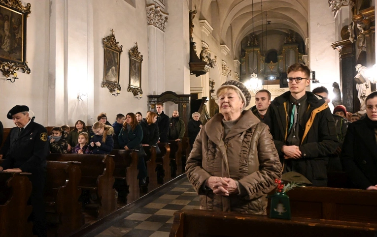 Przekazanie Betlejemskiego Światła Pokoju