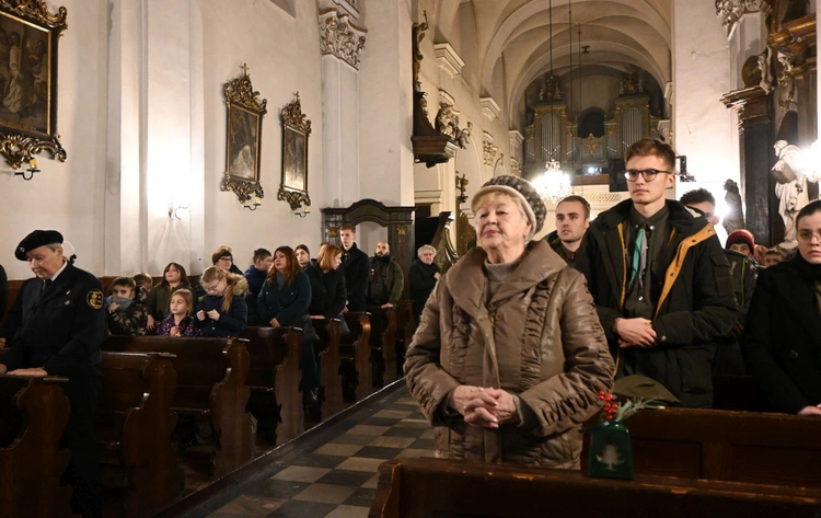 Przekazanie Betlejemskiego Światła Pokoju