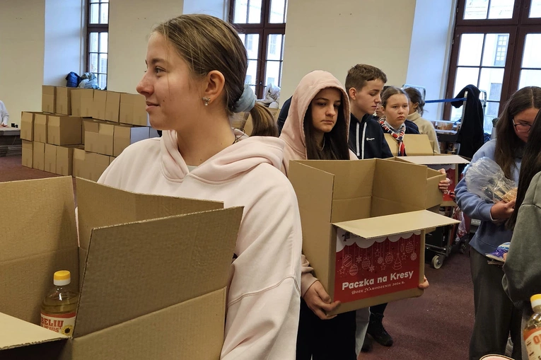 Akcja "Paczka na Kresy"