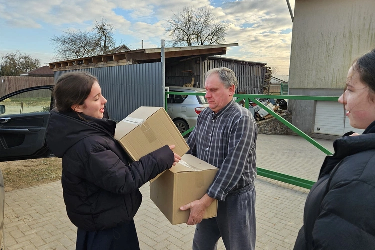 Akcja "Paczka na Kresy"