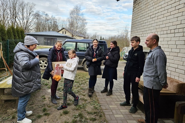 Akcja "Paczka na Kresy"