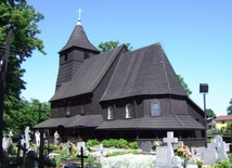 Szlakiem drewnianych kościołów.  W Górze u św. Barbary