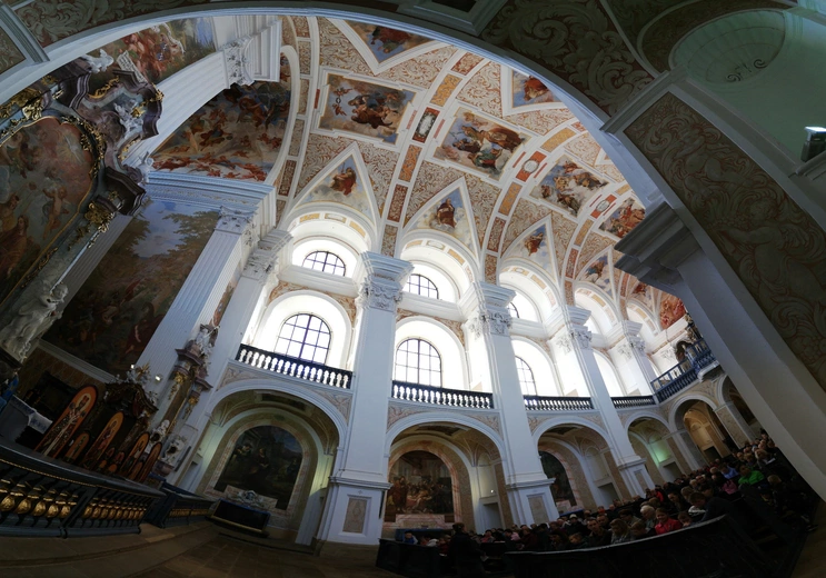 Odkrycie ze św. Józefem na pięciolinii