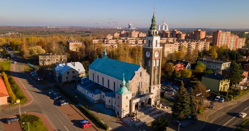 Z wizytą w kościele Matki Bożej Bolesnej w Brzęczkowicach i muzeum misyjnym
