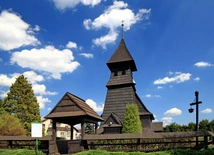 Szlakiem drewnianych kościołów.  Z wizytą w Palowicach