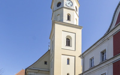 Wszyscy święci balują w niebie.  Z wizytą w kościele Wszystkich Świętych  w Pszczynie