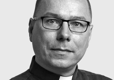 Po czasie milczenia następuje czas uwielbienia