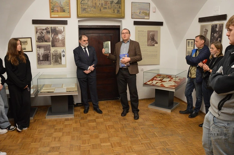 Wystawa o rotmistrzu Mieroszewskim w Opocznie