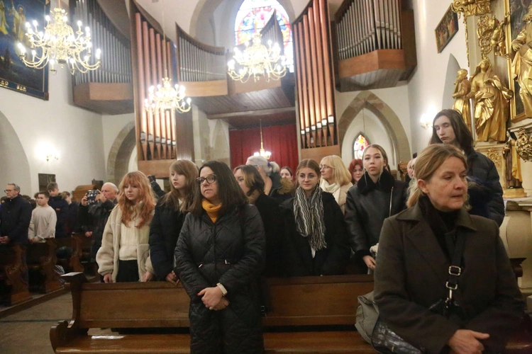Rocznica katolickich szkół w Nowym Sączu