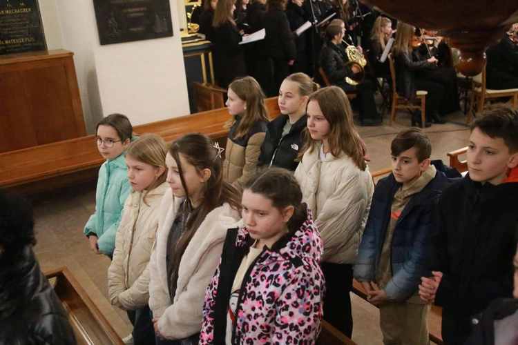 Rocznica katolickich szkół w Nowym Sączu