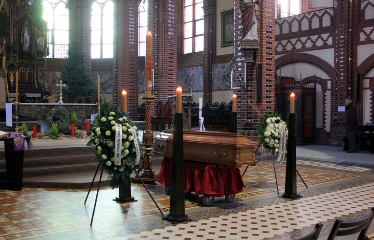 Wspomnienia, podziękowania i listy kondolencyjne   