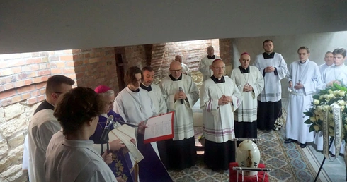 Pogrzeb ks. infułata Konrada Kołodzieja