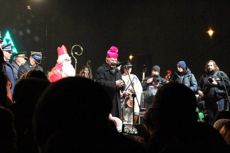 Choinka przy Franciszkańskiej 2024