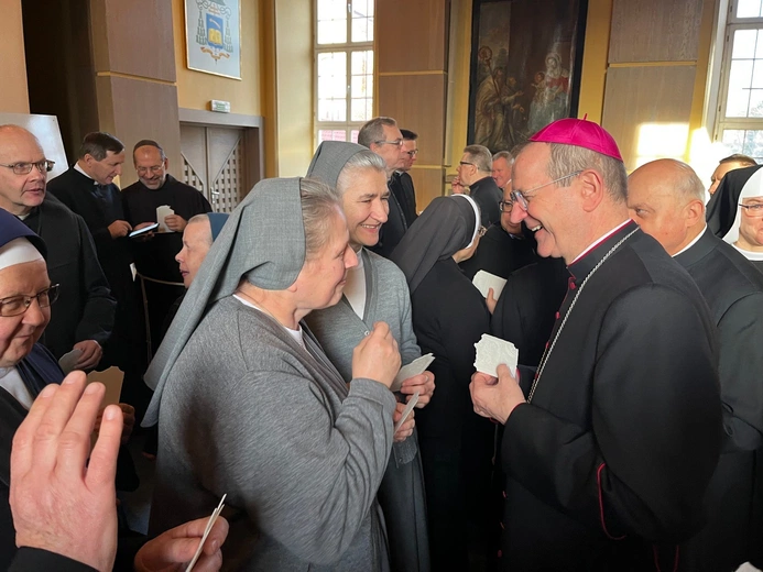 Spotkanie opłatkowe kapłanów i osób konsekrowanych archidiecezji gdańskiej 