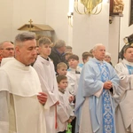 Łososina Dolna. Uroczyste wprowadzenie obrazu Matki Bożej Pocieszenia