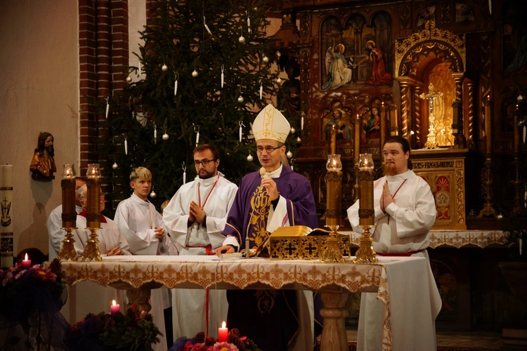 Dzisiaj nie łączy już nieszczęście, ale wdzięczność