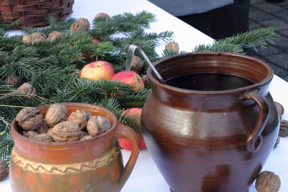 Tu jest obecny Jezus - wigilijne spotkania z bezdomnymi, ubogimi i samotnymi