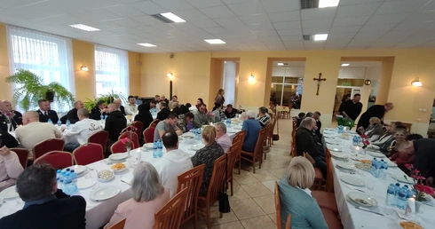 Wleń. Spotkanie powodzian i ich aniołów