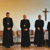 Każdy musi wziąć i przytulić Dzieciątko
